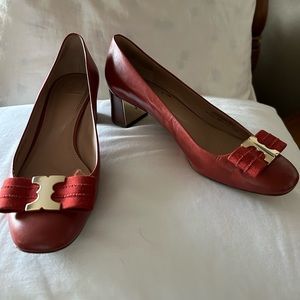 Tory Burch Bow pumps.  Size 8.5. Burnt orange